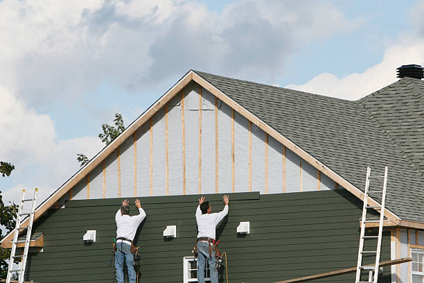 Professional Siding Repair technician working in Barclay, MD